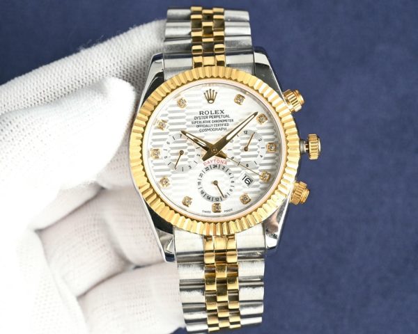 Rolex Daytona 40mm Gold/Green/White Dial 126509
