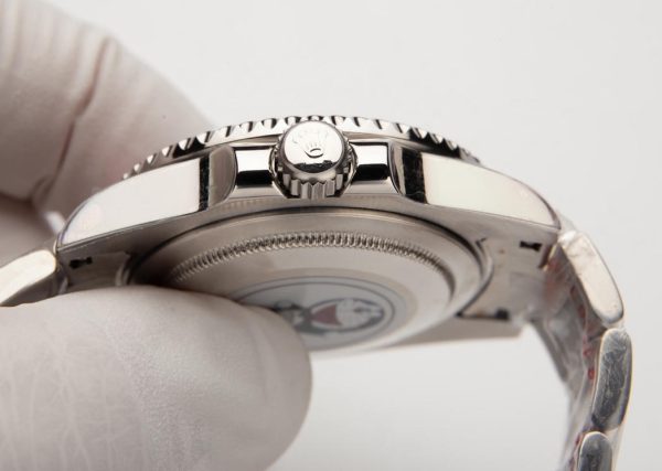 GMT-Master II 126710 LNRO Black/Red Ceramic 904L Stainless Steel Band - Image 9