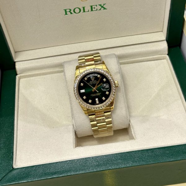 Rolex Day-Date 40mm 128238 Yellow Gold Green Diamond Dial (2024) – Image 3
