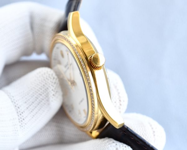 Rolex Oyster Perpetual: Stainless Steel, White/Gold Dial, Diamond Bezel & Markers - Image 8